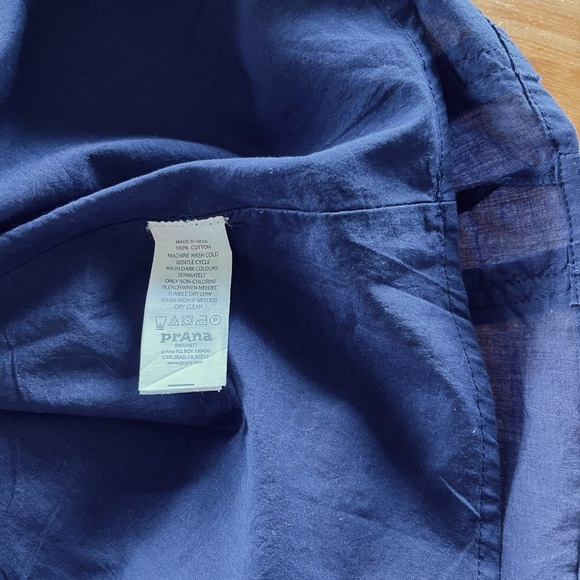 ❗️❗️SALE❗️❗️Prana lined cotton skirt, lightweight, lovely detailed stitching - Picture 5 of 5